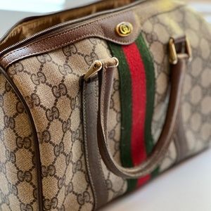 Gucci vintage handbag like NEW